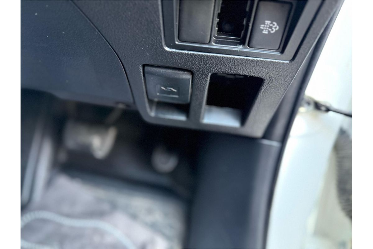 2020 Toyota Hilux SR GUN126R 4X4