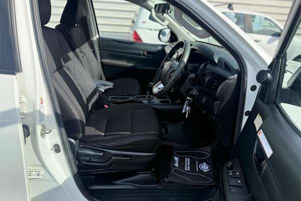 2019 Toyota Hilux SR GUN126R 4X4