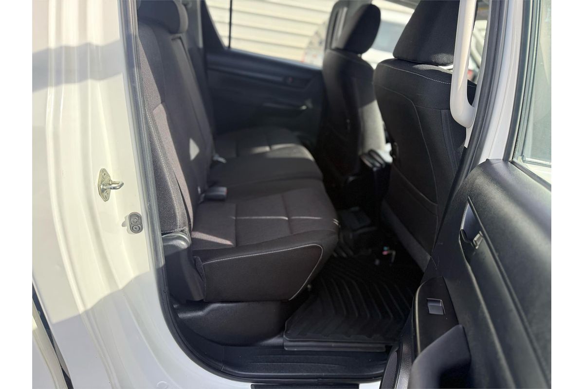 2019 Toyota Hilux SR GUN126R 4X4