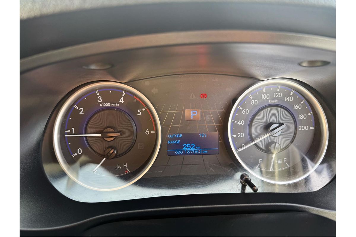 2019 Toyota Hilux SR GUN126R 4X4