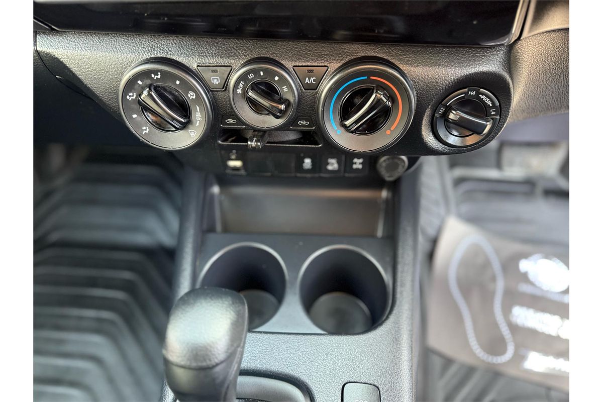 2019 Toyota Hilux SR GUN126R 4X4