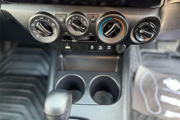 2019 Toyota Hilux SR GUN126R 4X4