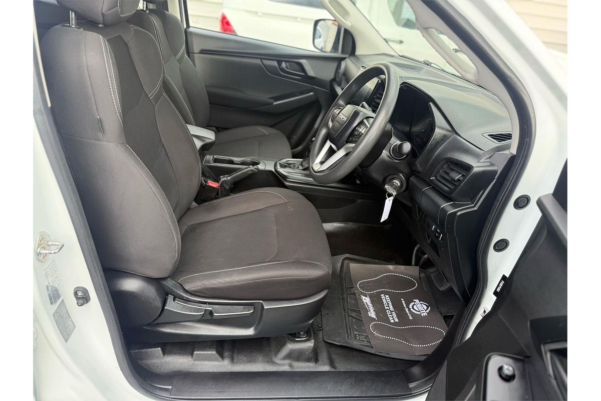 2023 Isuzu D-MAX SX 4X4