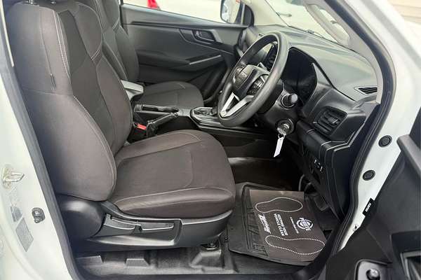 2023 Isuzu D-MAX SX 4X4