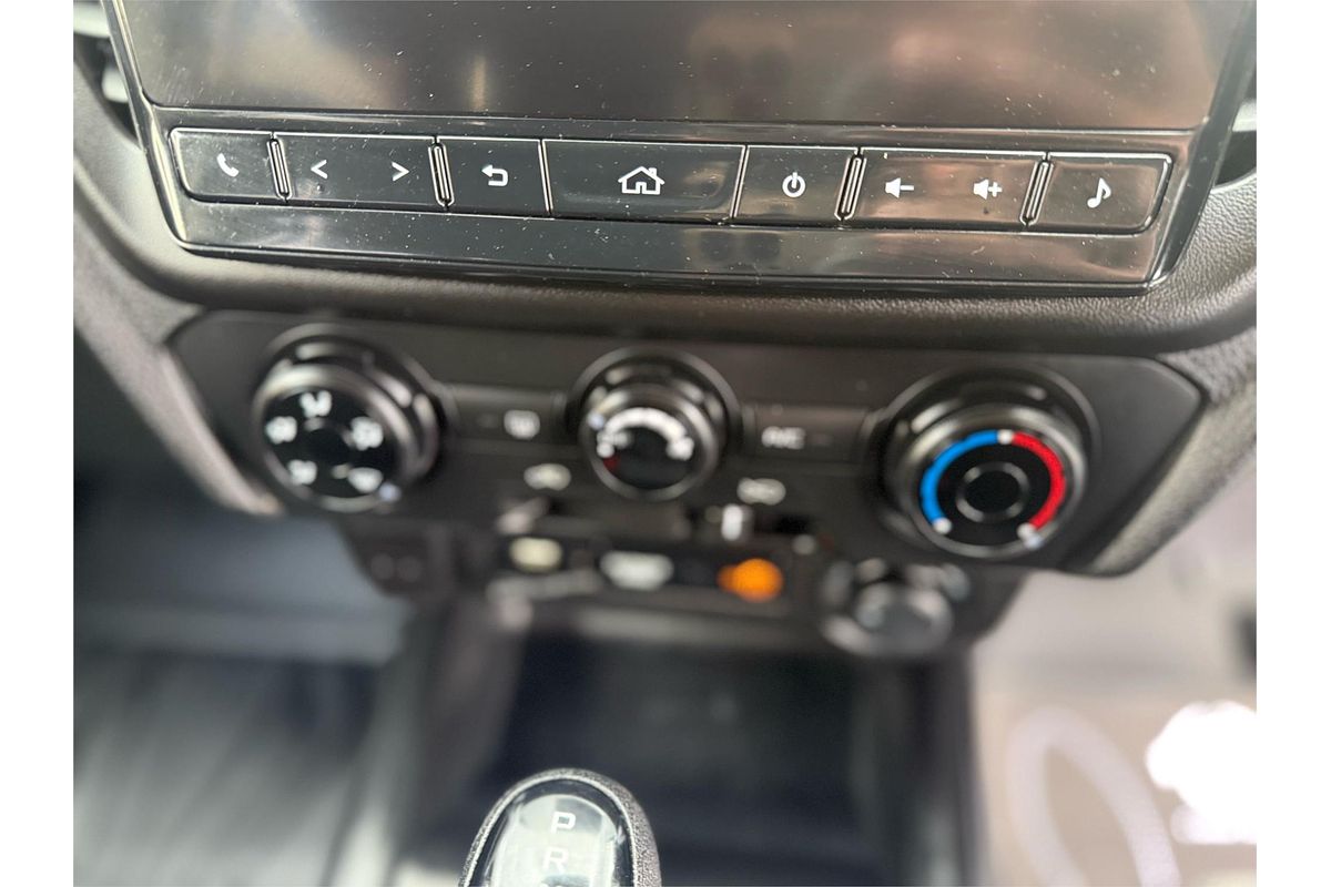 2023 Isuzu D-MAX SX 4X4