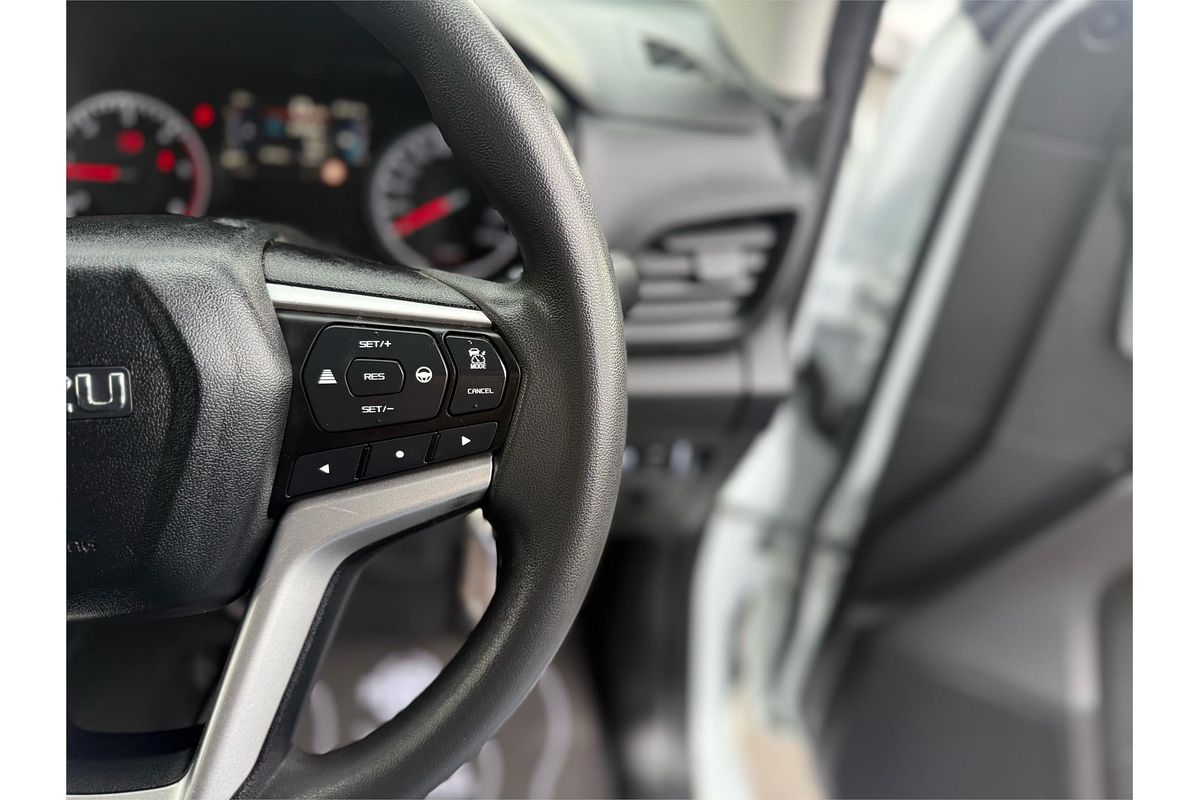 2023 Isuzu D-MAX SX 4X4
