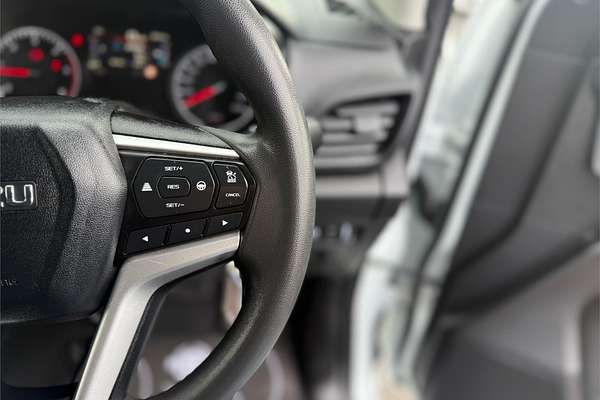 2023 Isuzu D-MAX SX 4X4