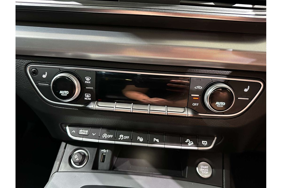 2021 Audi Q5 45 TFSI Sport FY