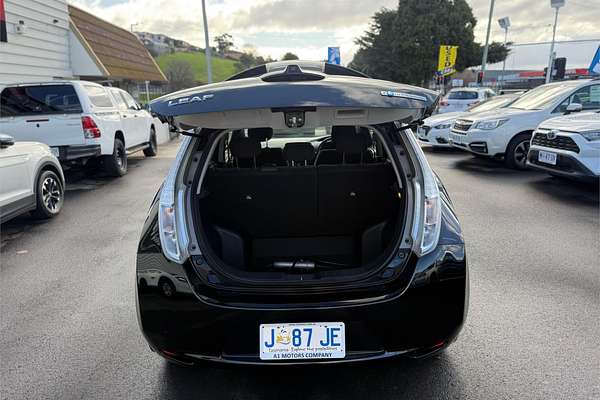 2016 Nissan LEAF ZEO