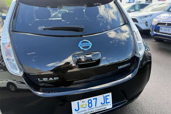 2016 Nissan LEAF ZEO