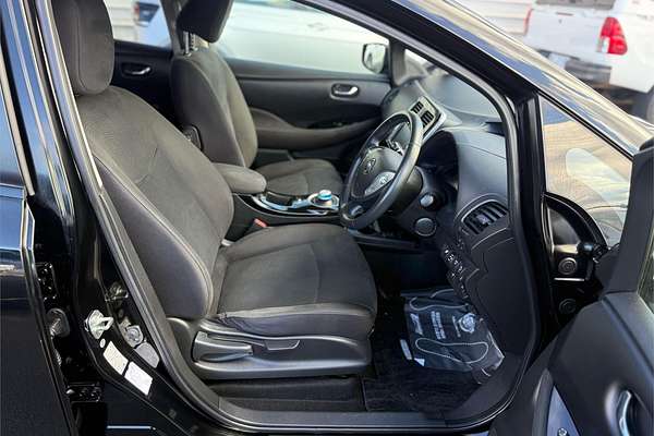 2016 Nissan LEAF ZEO