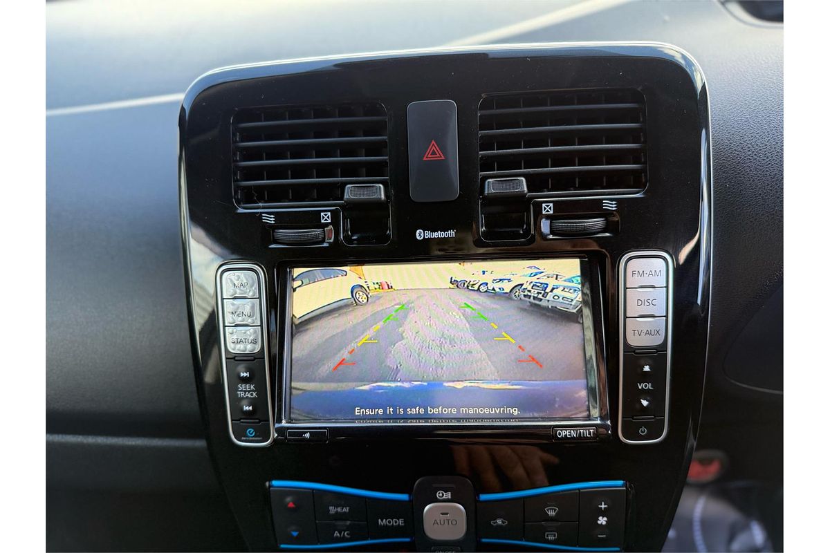 2016 Nissan LEAF ZEO