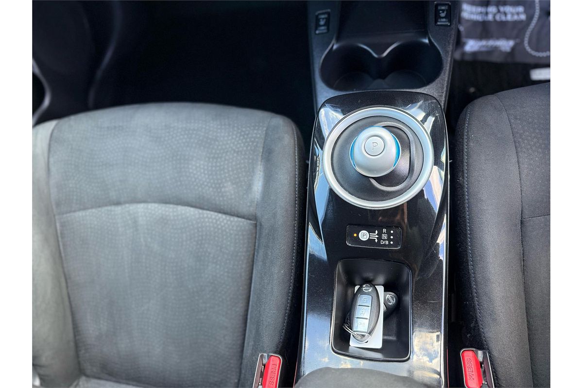 2016 Nissan LEAF ZEO