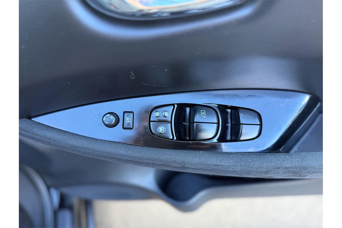 2016 Nissan LEAF ZEO