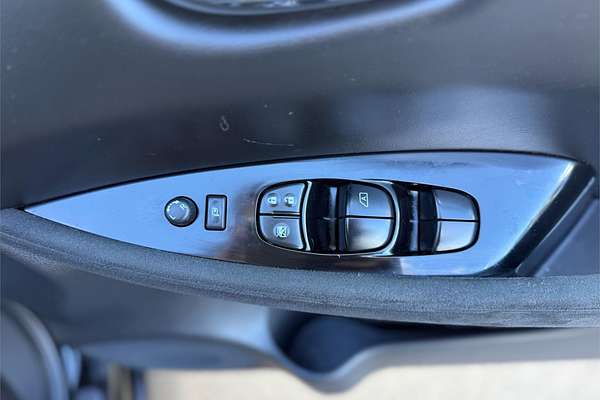 2016 Nissan LEAF ZEO