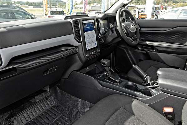 2025 Ford Ranger XL  2.0L