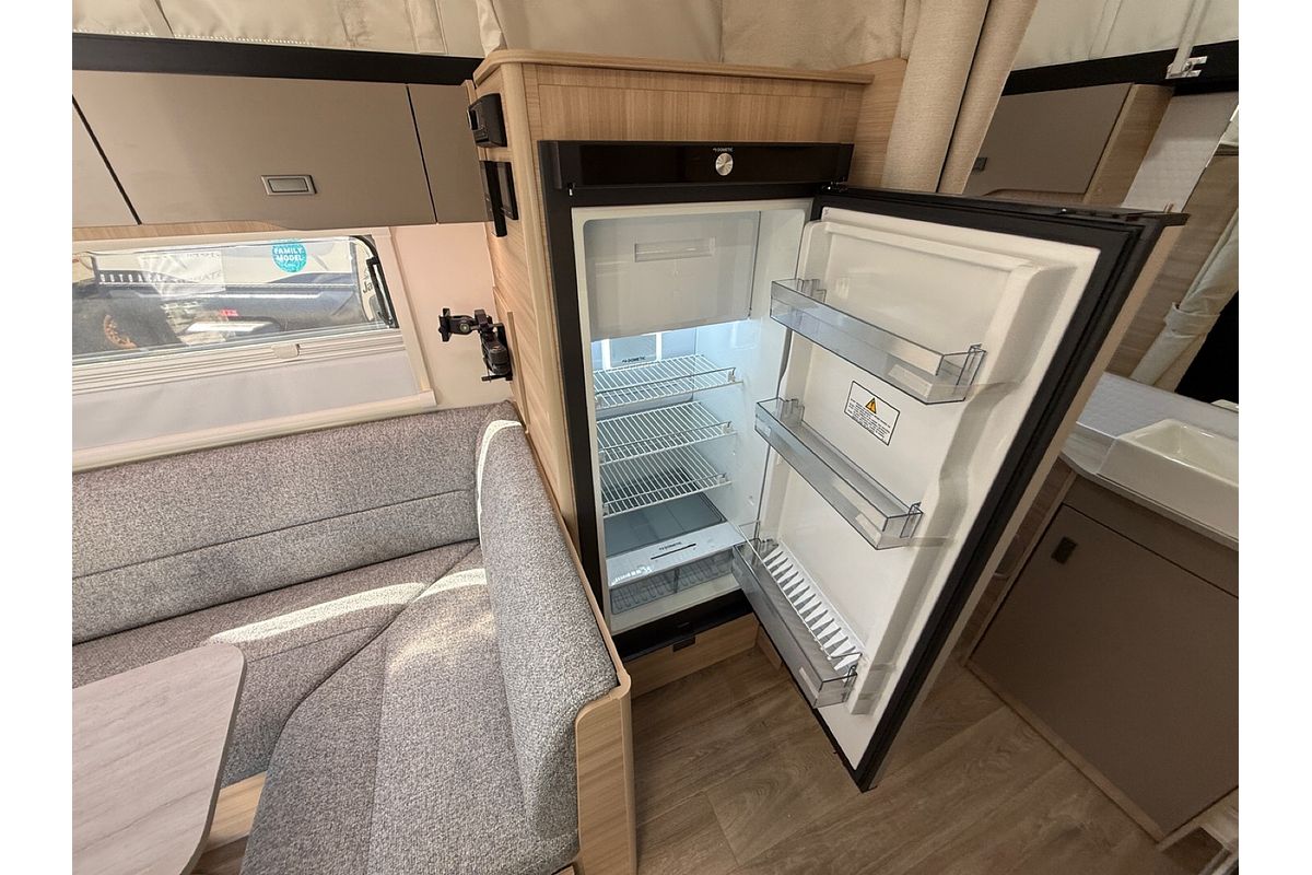 2025 Jayco DISCOVERY POPTOP 16.67-5.OB.DY-MY25