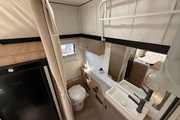 2025 Jayco DISCOVERY POPTOP 16.67-5.OB.DY-MY25