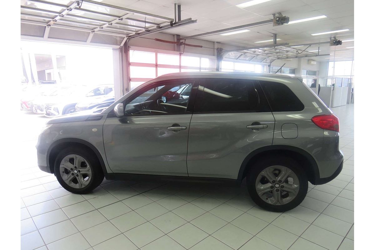 2016 Suzuki Vitara RT-S LY