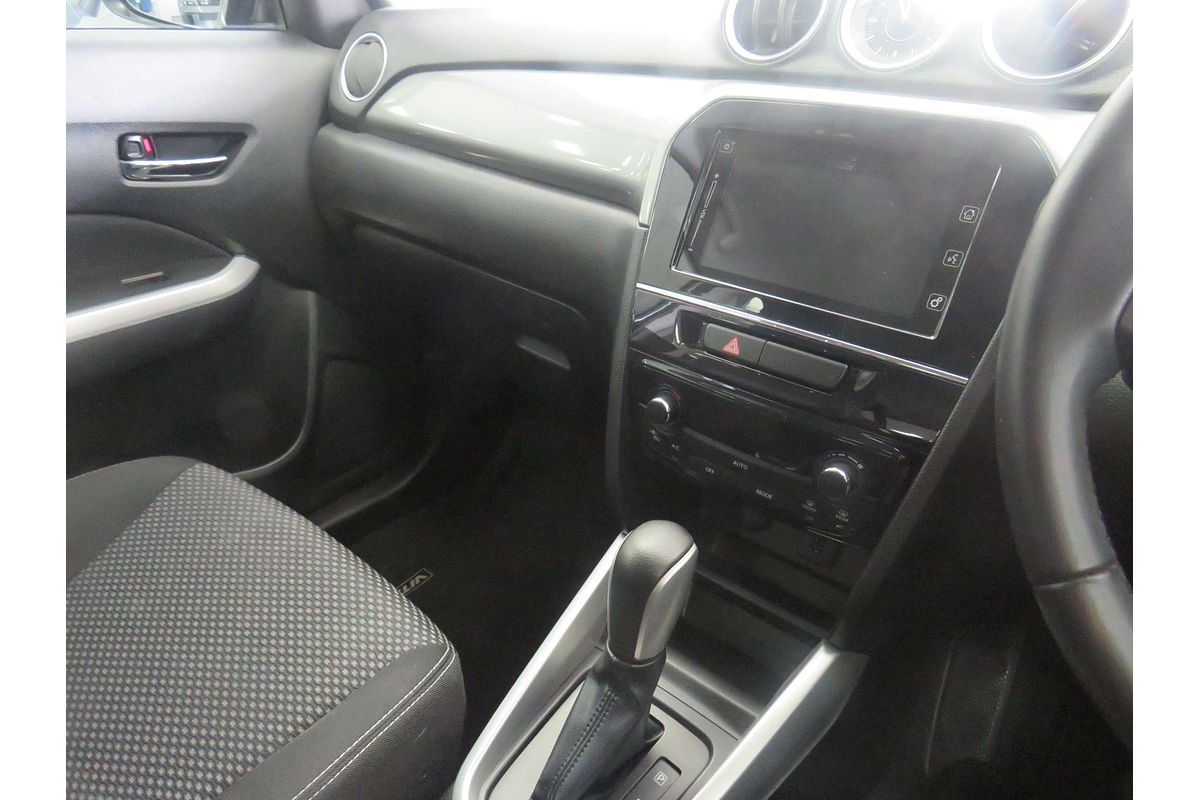 2016 Suzuki Vitara RT-S LY