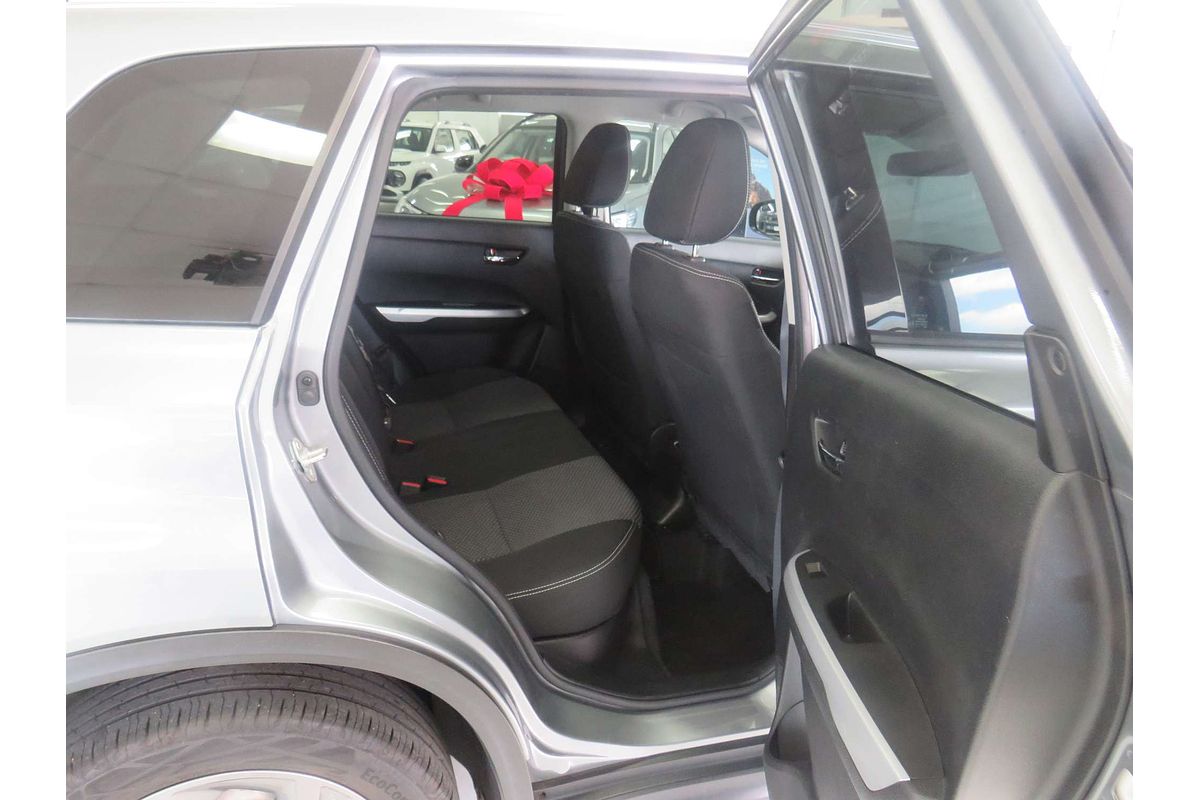2016 Suzuki Vitara RT-S LY