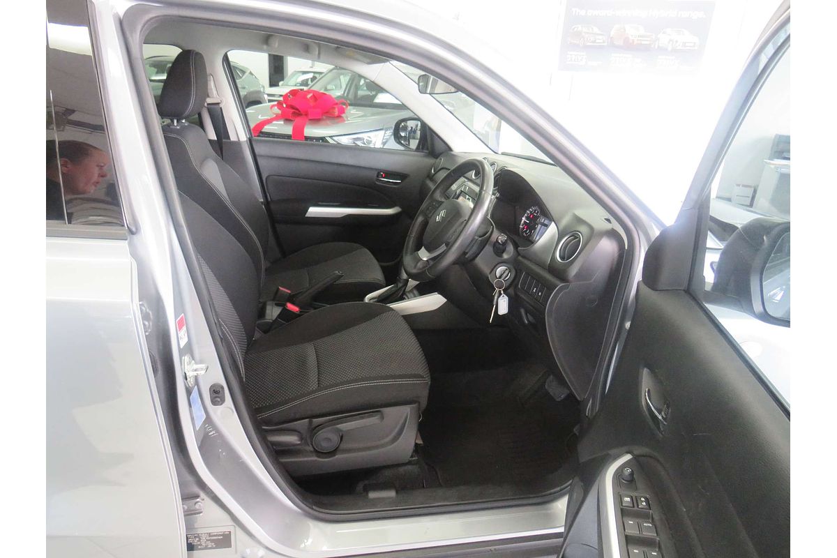 2016 Suzuki Vitara RT-S LY
