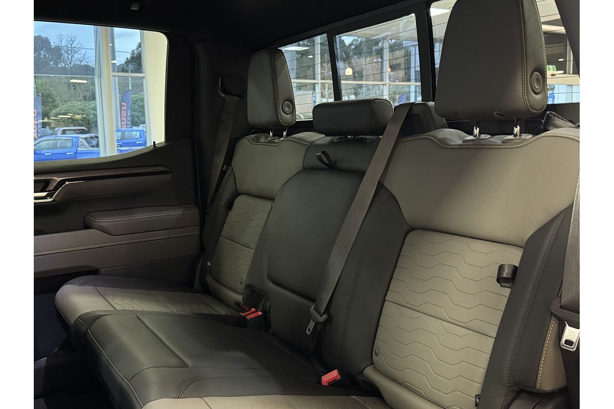 2025 Chevrolet Silverado 1500 ZR2 W/Tech Pack T1 4X4