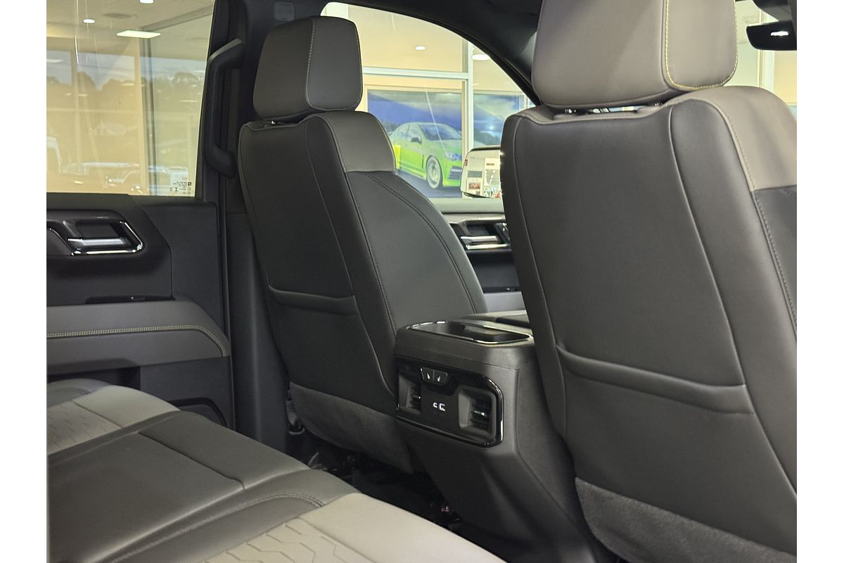 2025 Chevrolet Silverado 1500 ZR2 W/Tech Pack T1 4X4