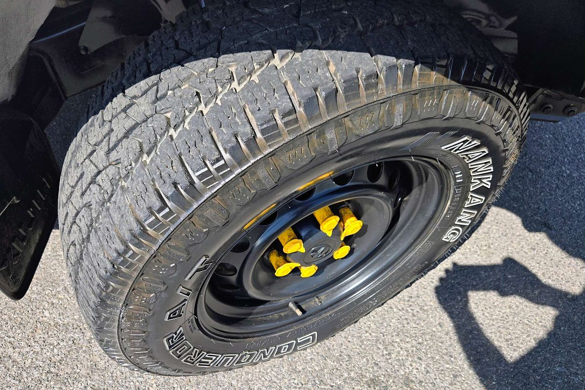 2016 Toyota Hilux Workmate GUN125R 4X4