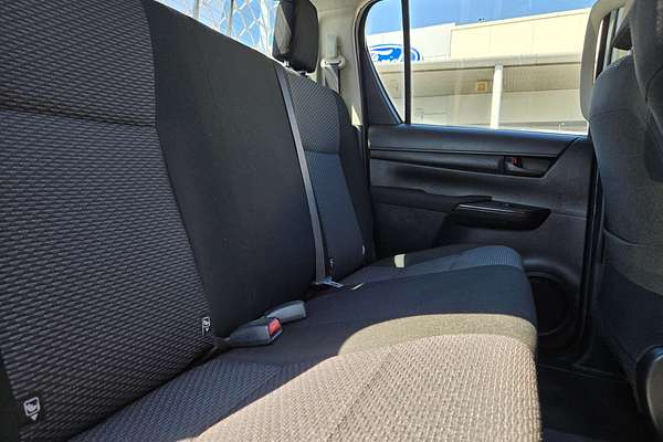 2016 Toyota Hilux Workmate GUN125R 4X4