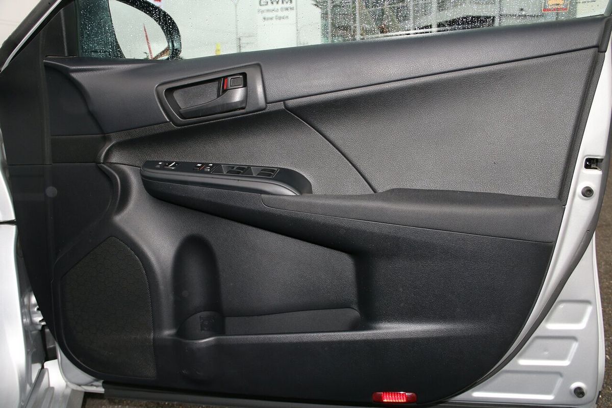 2014 Toyota Camry RZ ASV50R