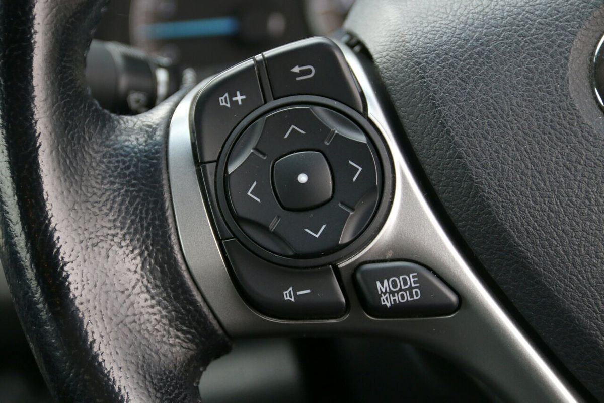 2014 Toyota Camry RZ ASV50R