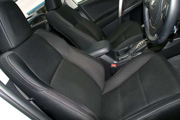 2014 Toyota RAV4 GXL ASA44R