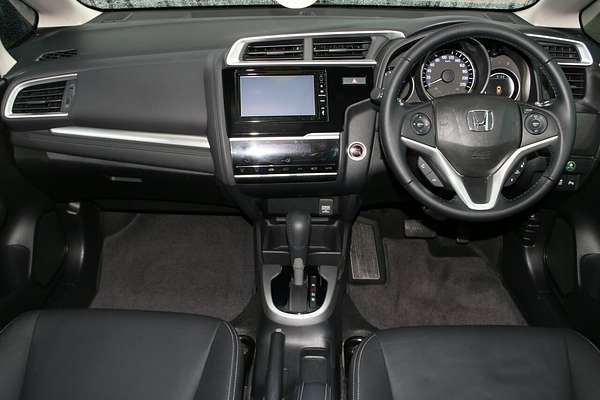 2017 Honda Jazz VTi-L GF
