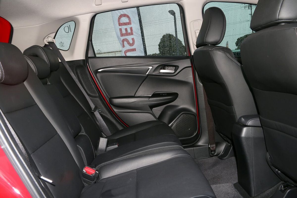 2017 Honda Jazz VTi-L GF