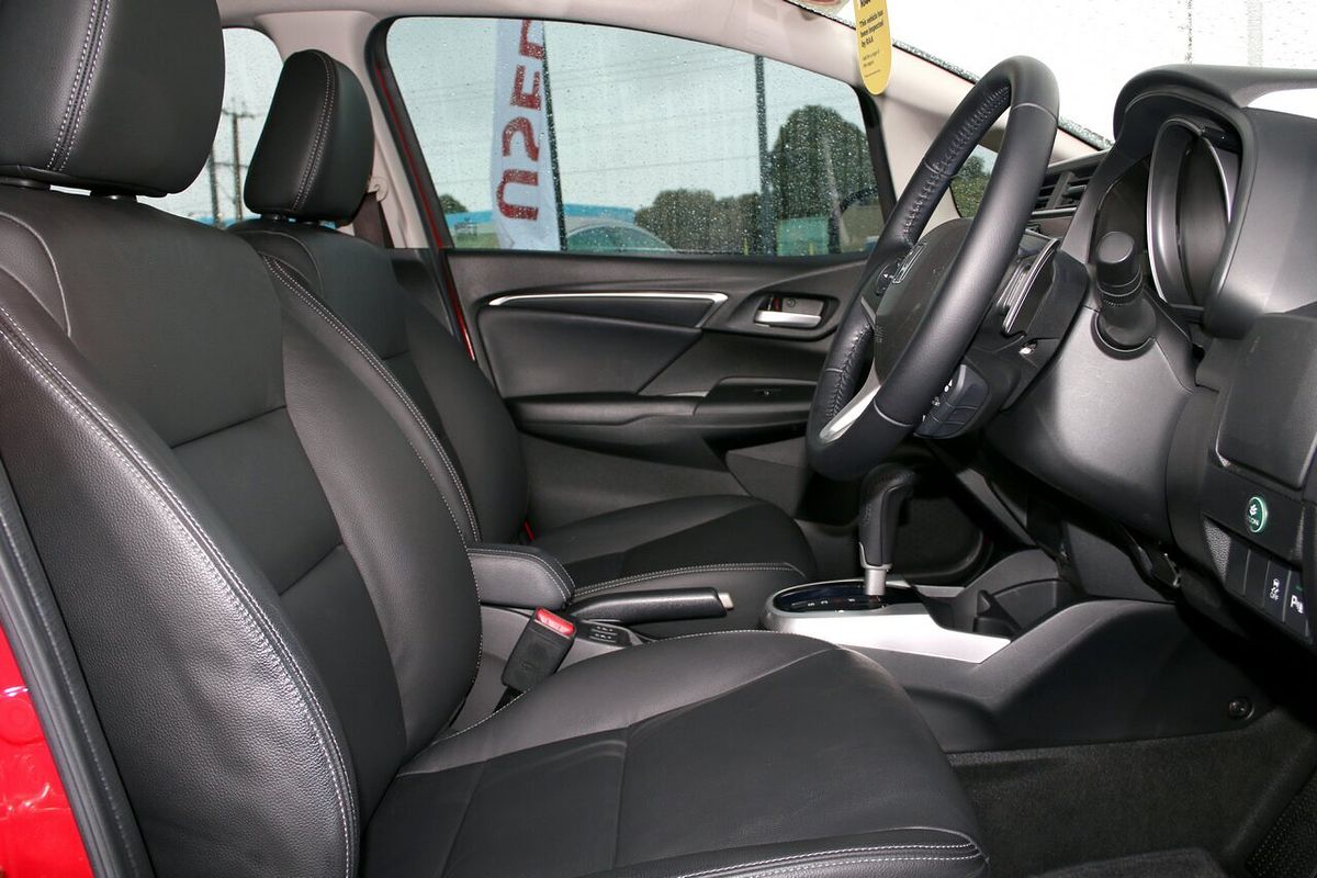 2017 Honda Jazz VTi-L GF