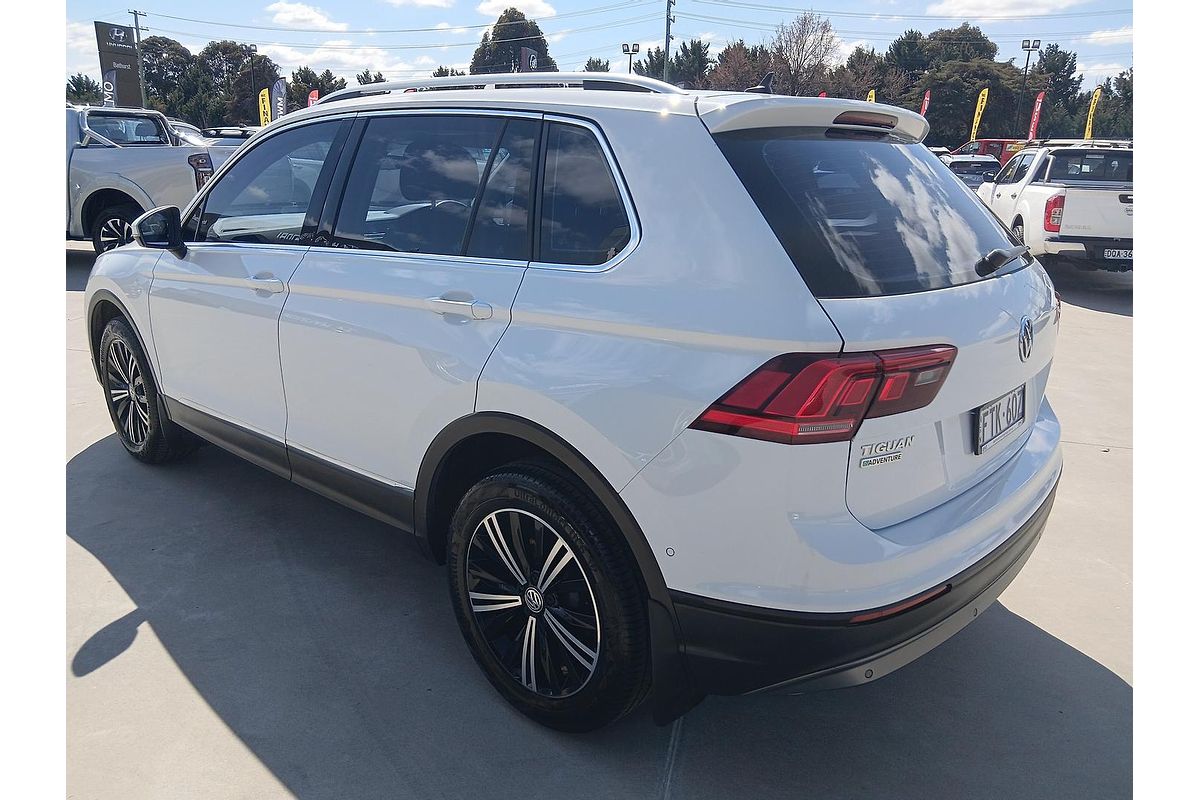 2017 Volkswagen Tiguan 110TDI Comfortline 5N