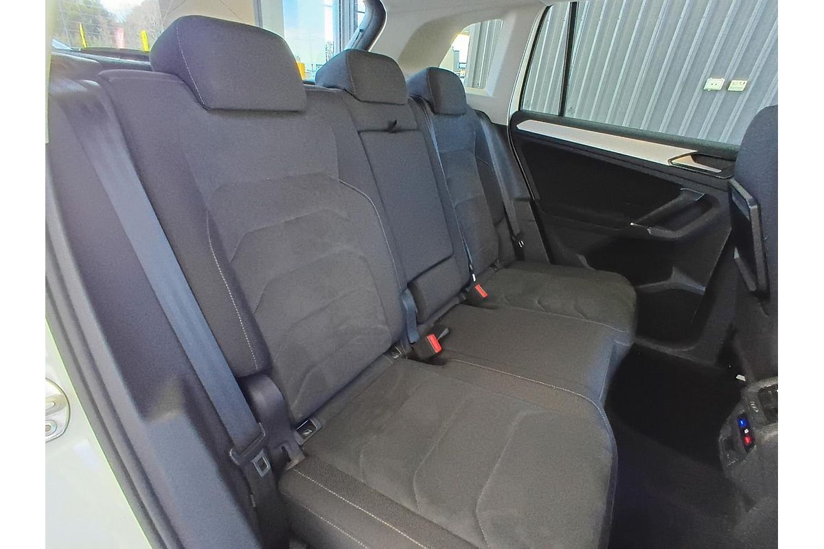 2017 Volkswagen Tiguan 110TDI Comfortline 5N