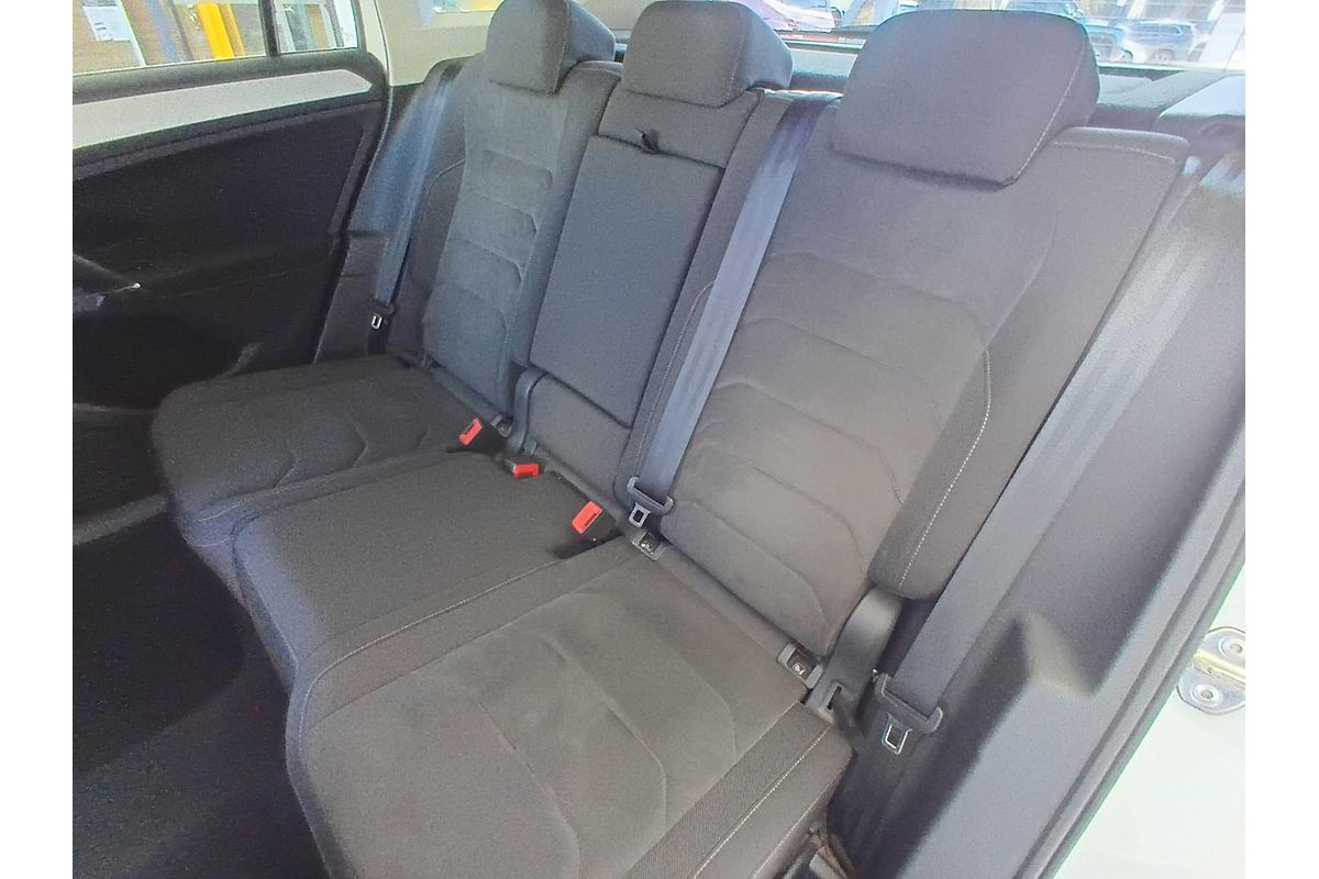 2017 Volkswagen Tiguan 110TDI Comfortline 5N