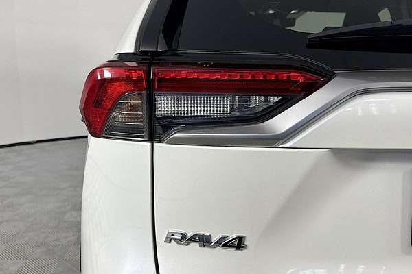 2022 Toyota RAV4 Cruiser AXAH54R