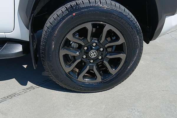 2024 Toyota Hilux Rogue 48V GUN126R 4X4