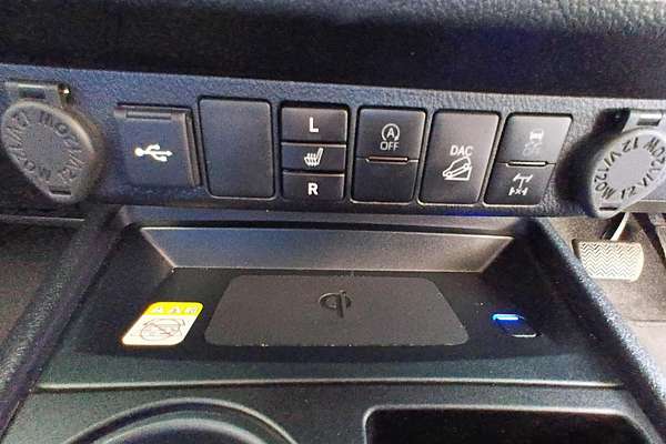 2024 Toyota Hilux Rogue 48V GUN126R 4X4