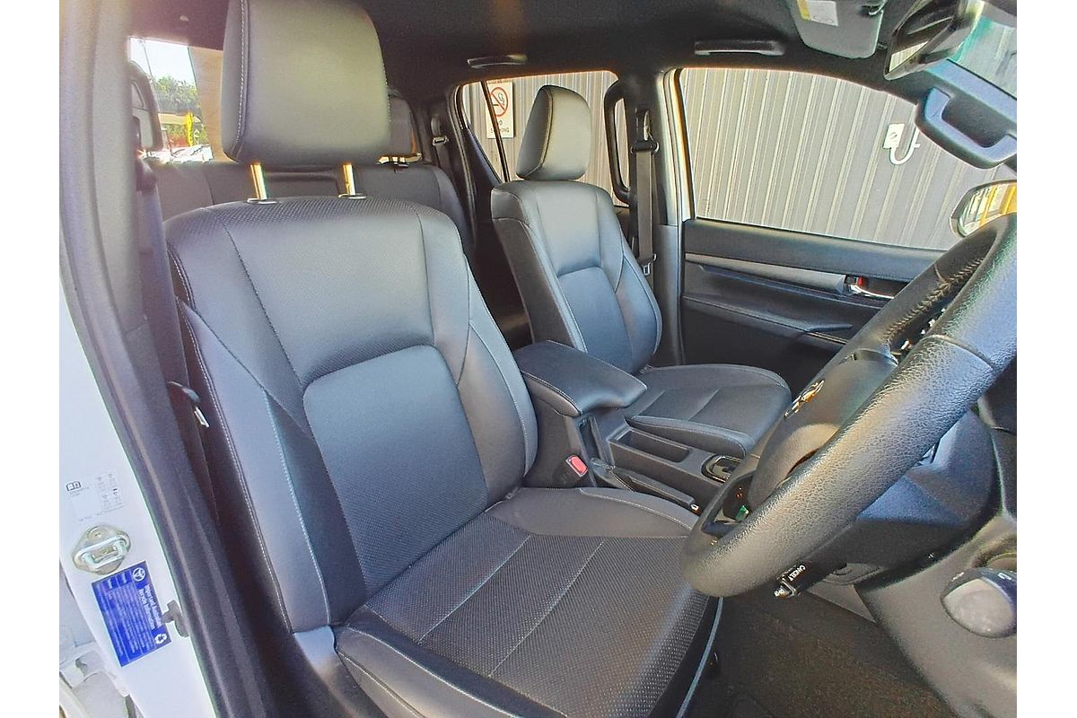 2024 Toyota Hilux Rogue 48V GUN126R 4X4