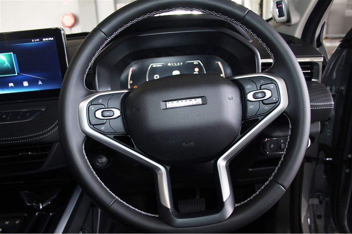 Jolion Pro Luxury Auto 4x2 Hybrid