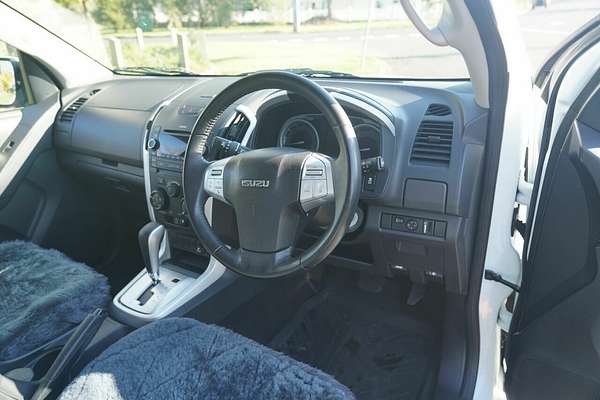 2016 Isuzu MU-X LS-M