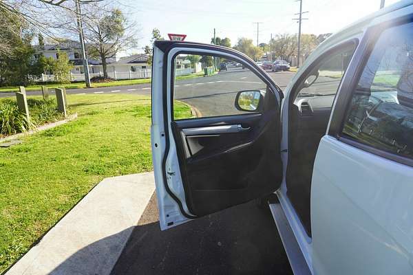 2016 Isuzu MU-X LS-M