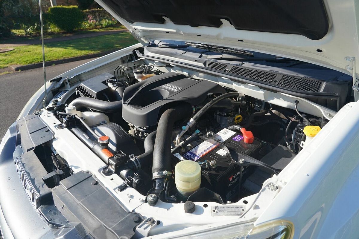 2016 Isuzu MU-X LS-M