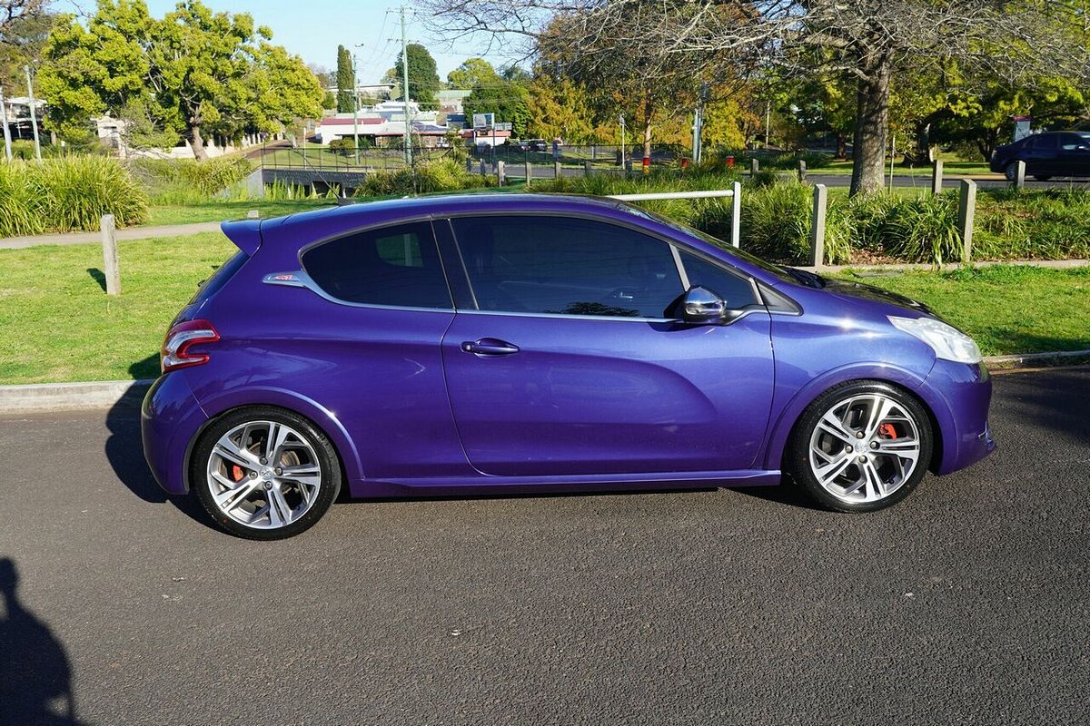 2013 Peugeot 208 GTi A9
