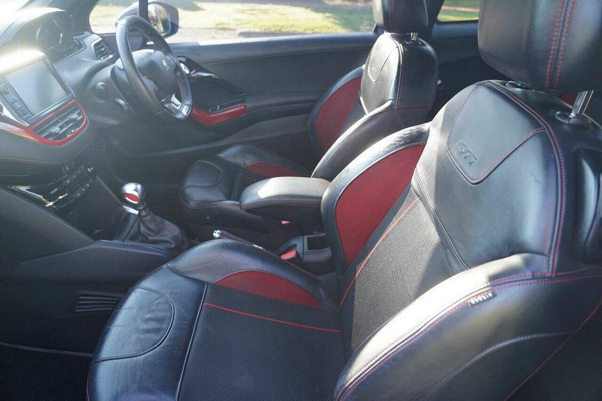 2013 Peugeot 208 GTi A9