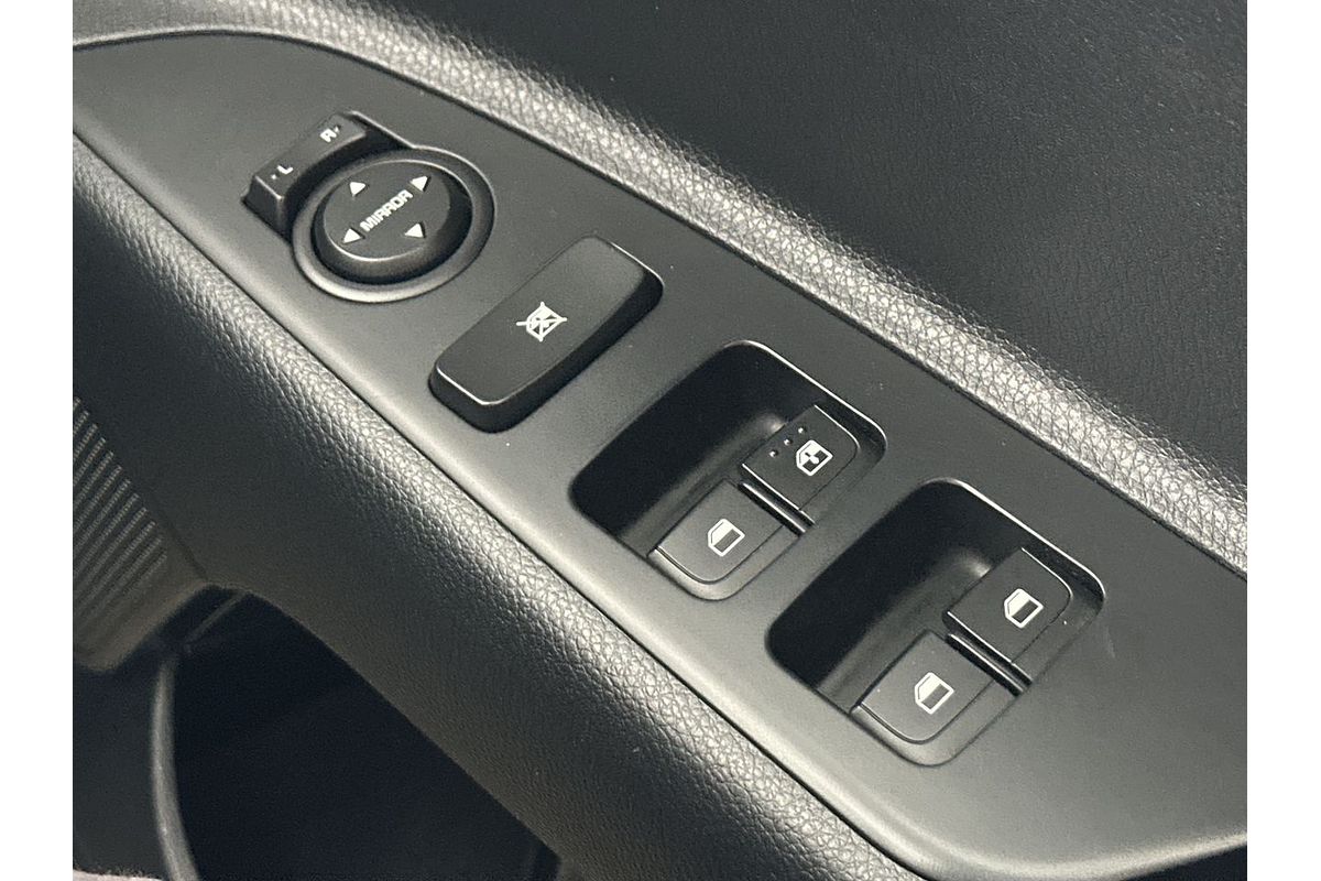 2023 Kia Stonic S YB